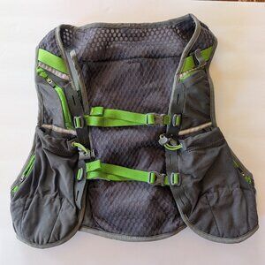 Mountain Hardwear Running or Biking Vest with Pockets